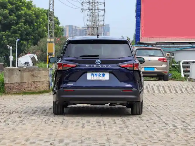 广汽丰田 赛那sienna 2021款 2.5l混动 舒适版