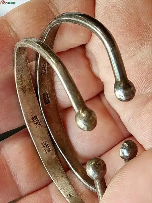 清代儿童银手镯(完美品相,龙凤呈祥)