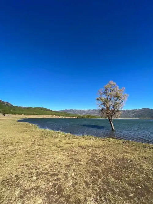 丽江玉湖村龙女湖