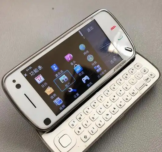 1小时卖空库存!为啥2024年的今天,诺基亚按键手机还能这么火?