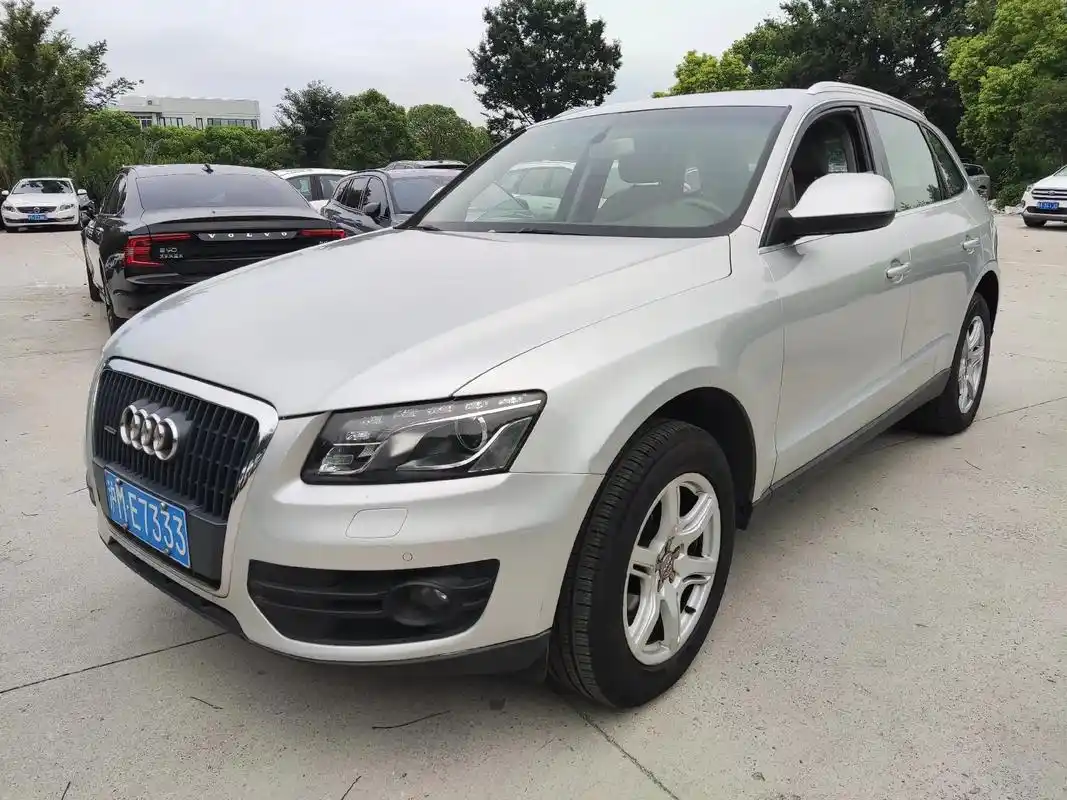 原版原况的奥迪q5  2012年9月 2.0t   - 抖音