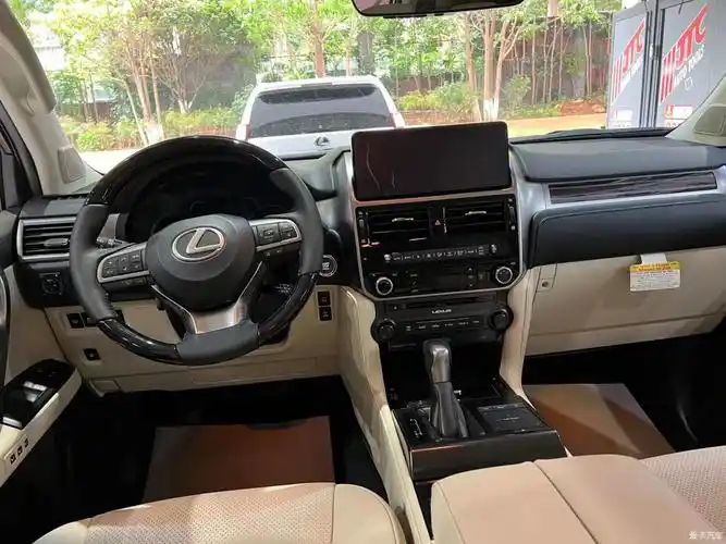 2022款雷克萨斯gx460,那种内饰比较好看?黑的感觉太压-爱卡汽车网论坛