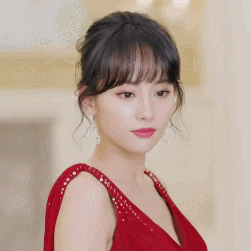 张嘉倪 红裙回忆杀