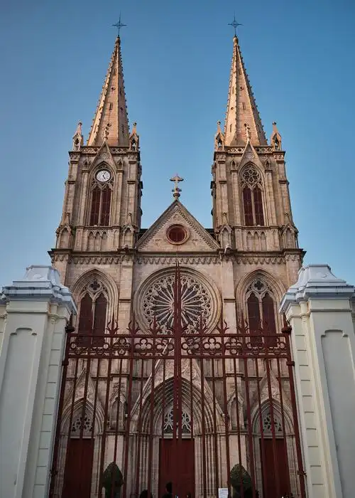 广州石室圣心大教堂