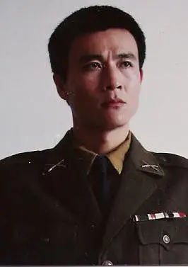 电影作品  1987年解放战争电视剧《古城情恨》扮演国民党整编66师中将
