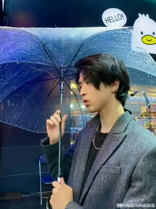 g2 hanssama 分享图照片,帅!#英雄联盟s13##2023全球总决赛