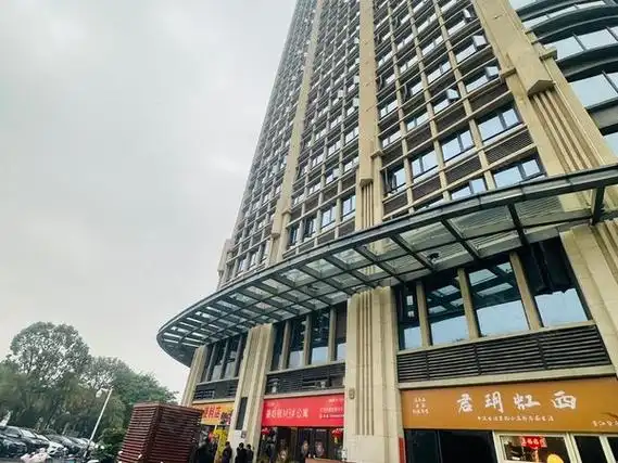 泉州晋江世茂御龙湾世茂御龙湾曼哈顿(商住楼)世茂御龙湾曼哈顿m3精装