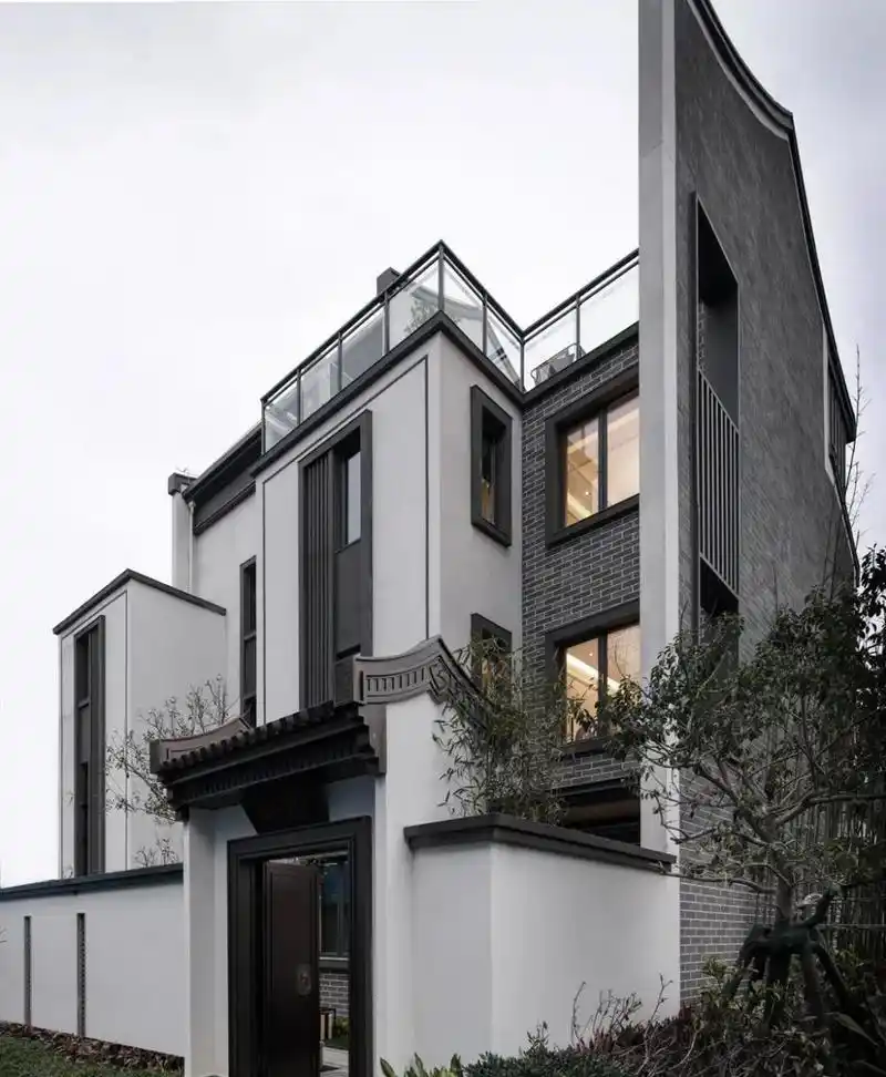 青砖灰瓦,这些"徽派风"的建筑,有着别样的诗意,真美啊!