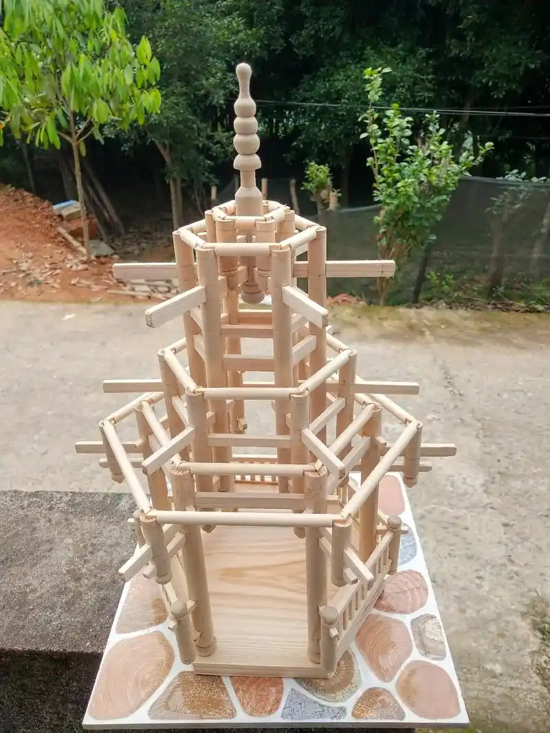 老梁作品非物质文化传承人木匠世家,精工巧匠全榫卯结构制作六角 - 抖