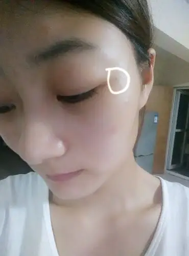 左眼角对直有颗痣干好吗