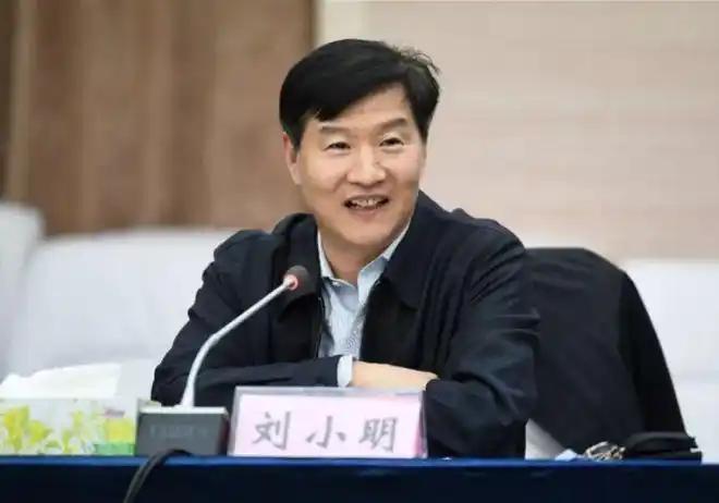 浙江省公安厅厅长跨省履新曾是西藏最年轻正厅