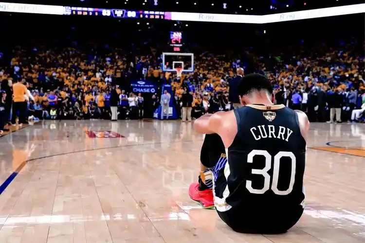 nba让我潸然泪下的时刻:库里孤独,科比告别演讲,姚明王者归来|姚明