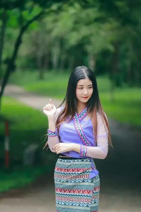 为什么缅甸姑娘都深爱着"筒裙",这裙子有什么独到之处?