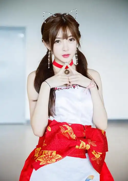 斗鱼王羽杉超高清cos写真图片,王羽杉早期活动直播写真