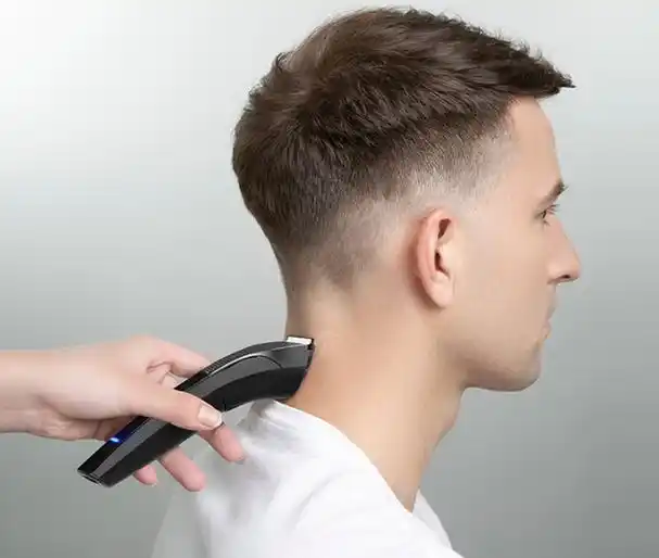 想要彰显气质,很多人都会在发型上下功夫,有事没事去体验一下