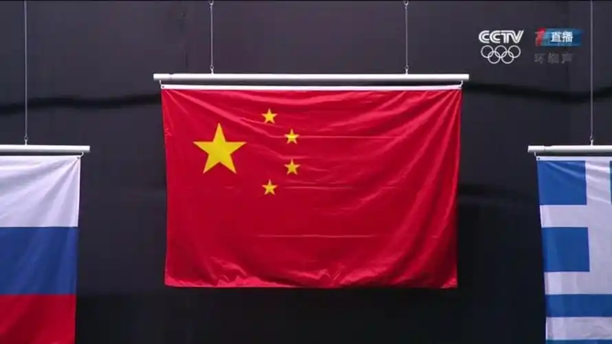 如何看待里约奥运会中国国旗的五角星方向?