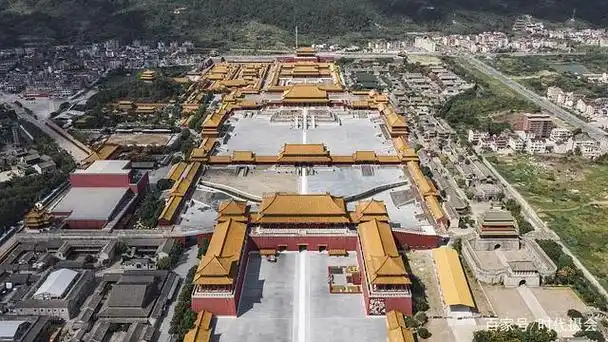 南京横店影视城在哪里 横店影视城在哪里