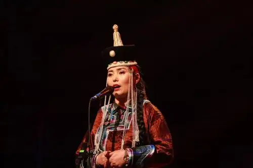 蒙古族长调艺术人才培养项目汇报音乐会圆满成功