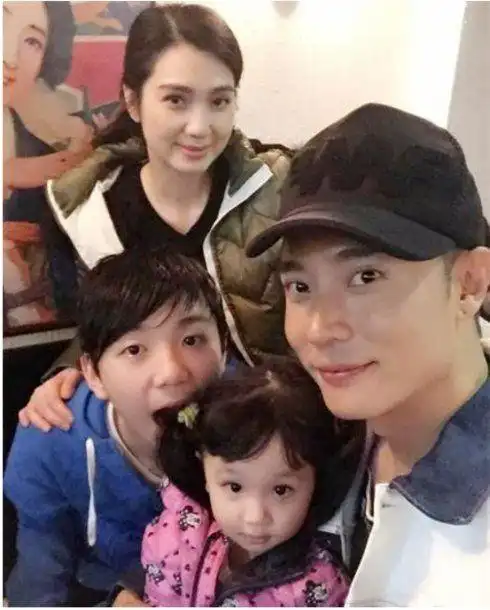 同嫁内地小丈夫洪欣老公跟经纪人玩暧昧她却助老公扬名金像奖