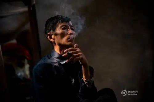 看着丈夫忙前忙后的遭罪,刘1198_800