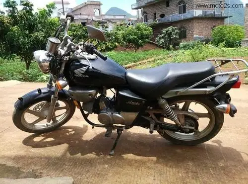 这么耐骑的天津本田th100摩托车现在还在路上