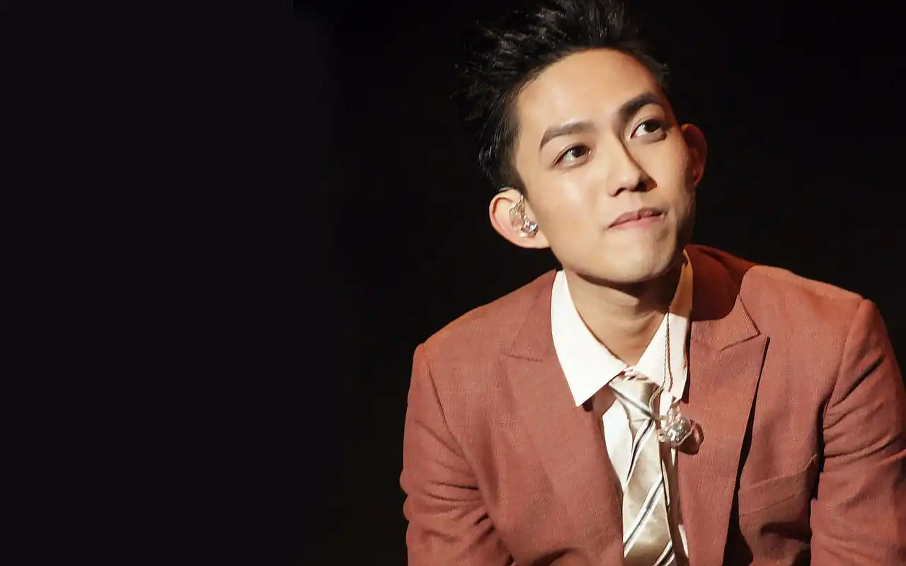 林宥嘉帅气壁纸_帅气的潮流男孩林宥嘉