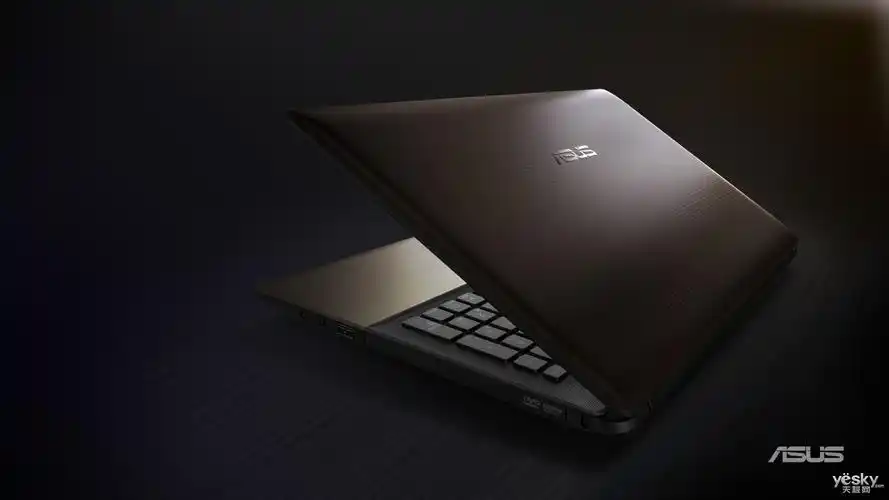 轻松爽玩游戏 华硕a85vd内蕴2gb大容量独显