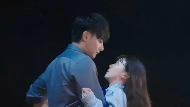 黄子韬韩国夜店表白徐艺洋