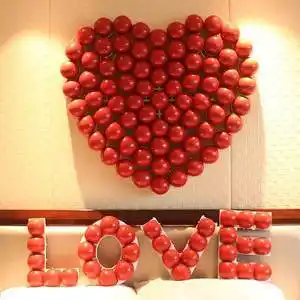 墙面舞台美甲店饭馆表白大号爱心气球造型网格情人节装饰金店浪漫