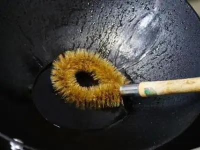 新锅怎样开锅不粘锅不生锈