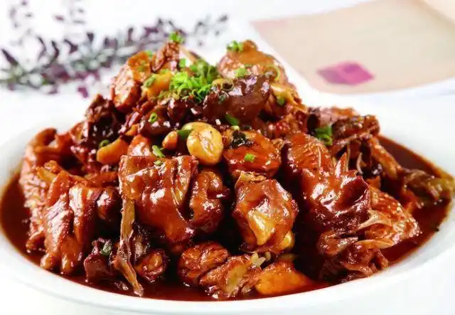 徽菜皖北印象低调开业正宗皖北小吃高调上市