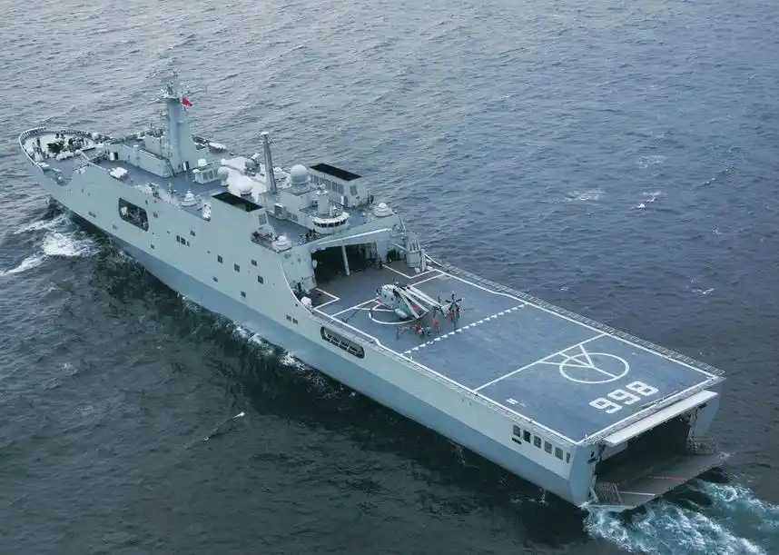 新时代的海军角力:中国075型攻击舰引发的国际关注