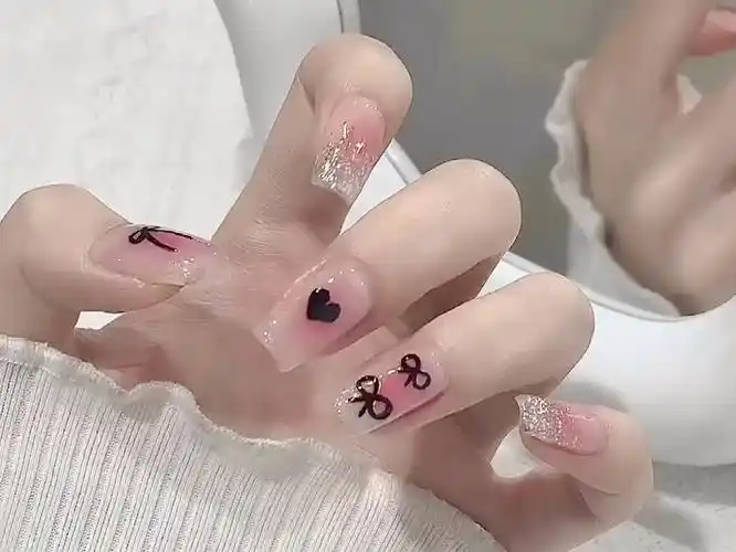 腮红爱心蝴蝶结96#超好看的美甲 #让我看看谁还不会秀美甲 #刚做的