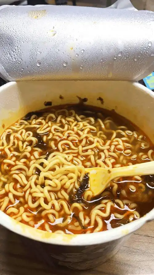 吃货日常|泡面到底犯了什么错,为什么要嫌弃泡面!