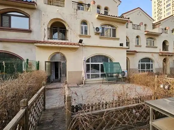 沈阳苏家屯解放碧桂园凤凰城(别墅)碧桂园凤凰城(别墅) 4室2厅4卫出租