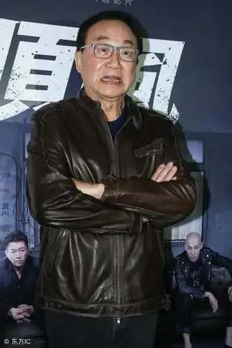 许冠文:香港冷面笑匠,你看过他的电影吗?