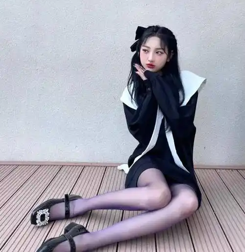 张元英:曲线优美,腿部更是出类拔萃!_美貌_个性_身材