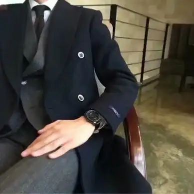 西装头像男生高清图片成熟帅气的高冷西装头像精选