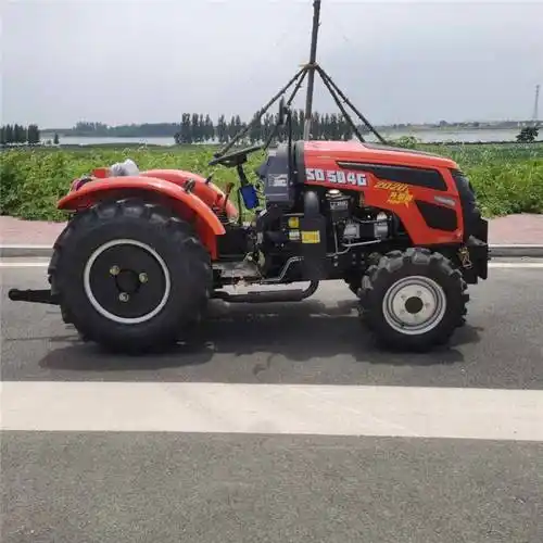 多功能低矮型四驱拖拉机农用旋耕打地机电启动东方红动力拖拉机图片