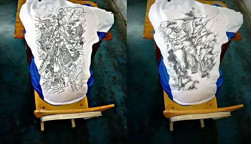 都是画校服扛过美术生避过文科生看到它老班都绕路走