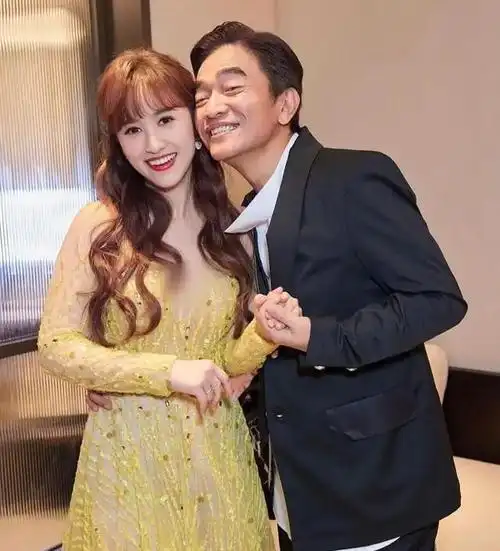 出道40年处处留情,极其疼爱大女儿|陈孝萱|吴宗宪|吴辰君_新浪新闻