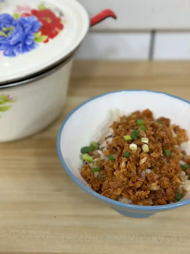 温州糯米饭.【今日下午茶】温州糯米饭口感层次也太丰富了,拌 - 抖音