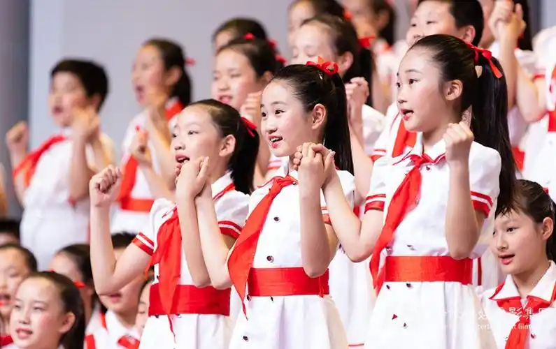 肢体语言对少儿声乐的帮助