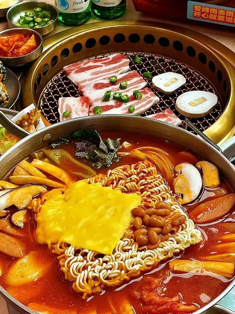 开心就要滋啦滋啦97韩式烤肉火锅的快乐!我来深夜放毒啦!