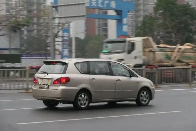 当前位置:>易车>社区>wish社区>丰田ipsum/picnic,和wish一样是mc平台