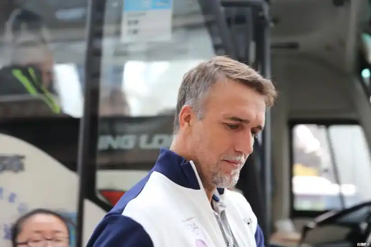 退役之后,巴蒂斯图塔一共2次来到中国(2018深圳和2019成都),这2次都是