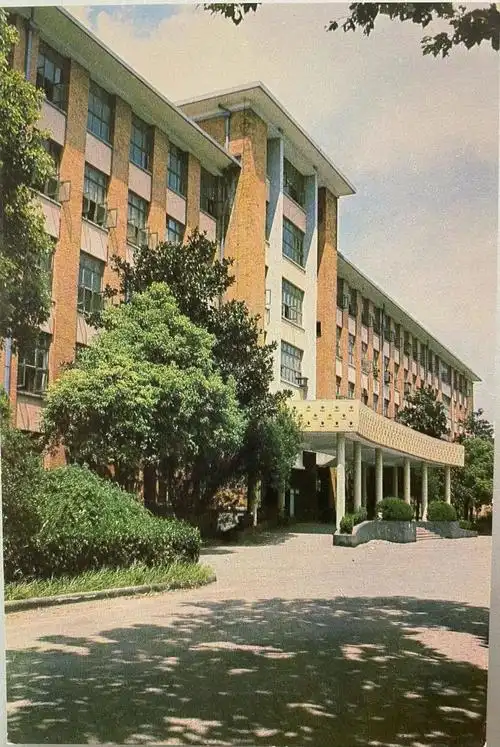 复旦大学老照片80年代大学生气质和现在不一样