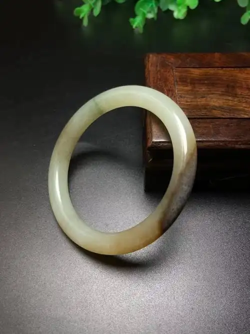 特价包邮天然正品新疆和田玉三色和田玉圆条手镯内径57mm女款