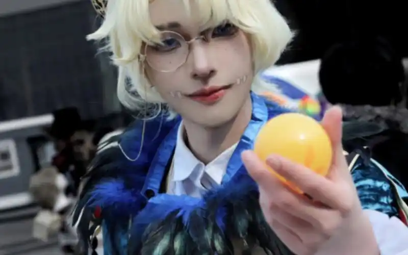 第五人格杂技演员雨燕先生场照