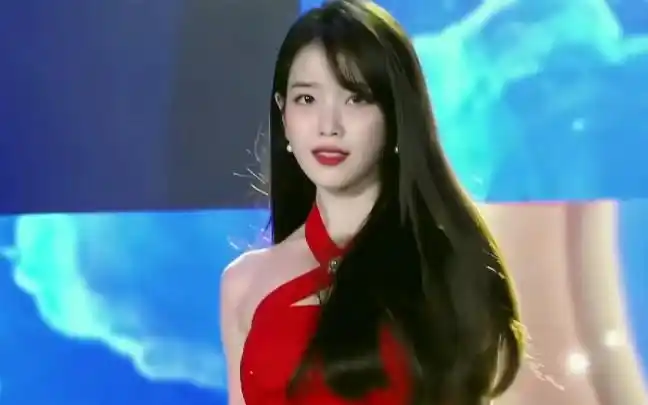 【iu李知恩】限定红衣李知恩